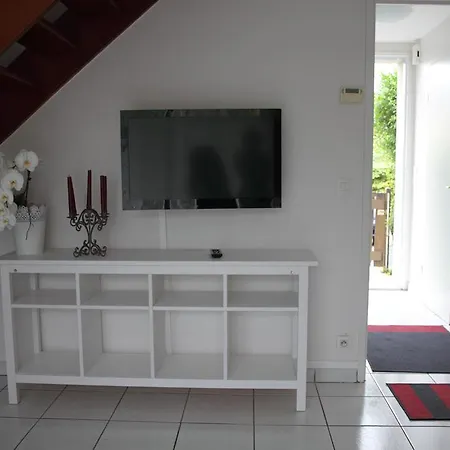 펜션 Maison Pres Val D'europe 세리스